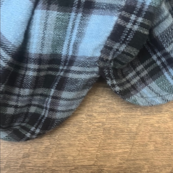 Blue and Black Plaid Hooded Shirt - Picture 6 of 7